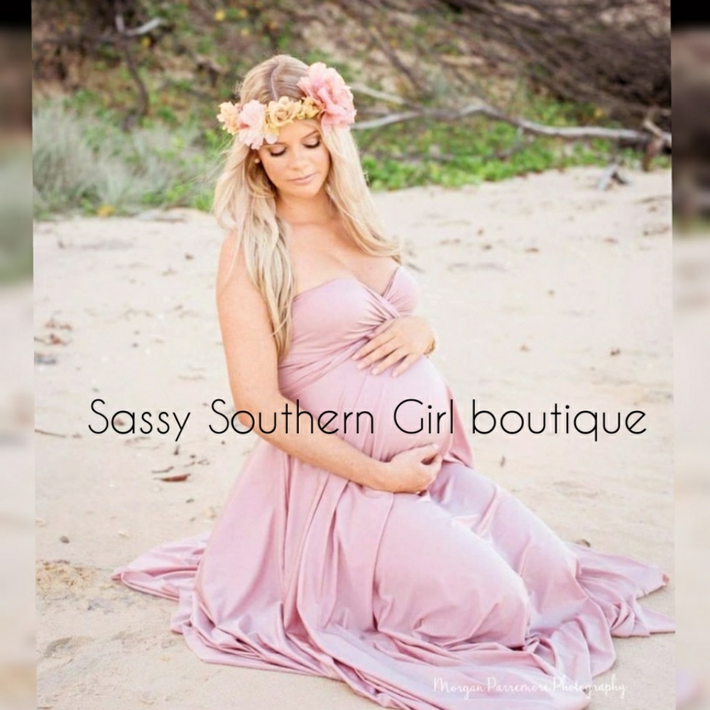 🆕⭐Pale pink maternity photoshoot maxi dress